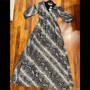 NWT FAB’RIK MAXI EXOTIC PRINT MAXI DRESS
